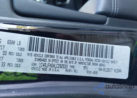 2020 Jeep Grand Cherokee Laredo E 4X4 z USA, uszkodzony, nr VIN 1C4RJFAG4LC292533